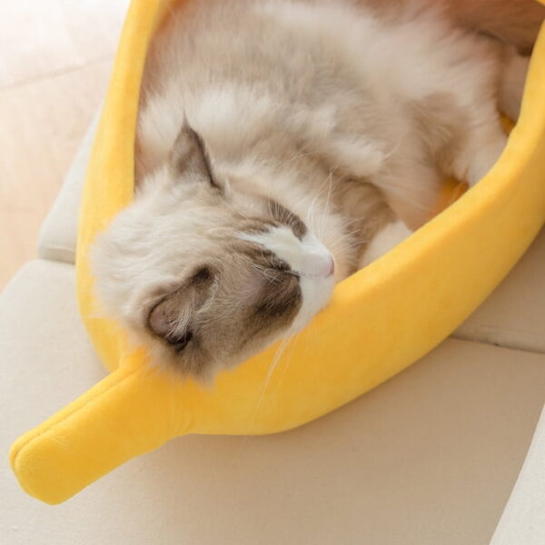 Cozy Banana Cat Bed